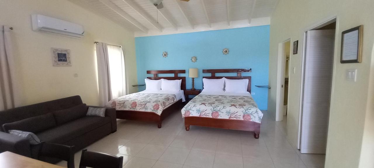 Bed and Breakfast Modrians Runaway Bay Exterior foto